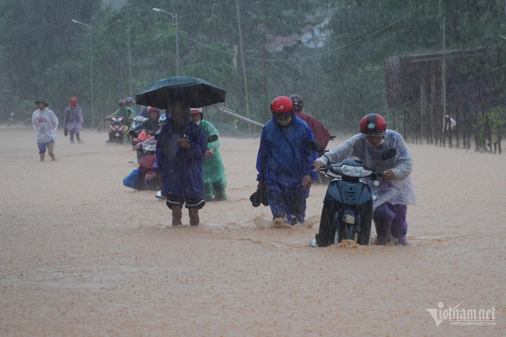 La Nina sắp bắt đầu, mưa lũ dồn dập và khắc nghiệt